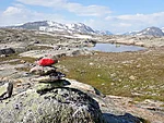 eespool oluline rajamärk, taamal ebaoluline piirimärk