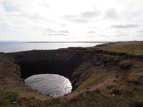 Rauðanes, suur auk