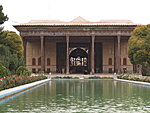 Chehel Sotun palace