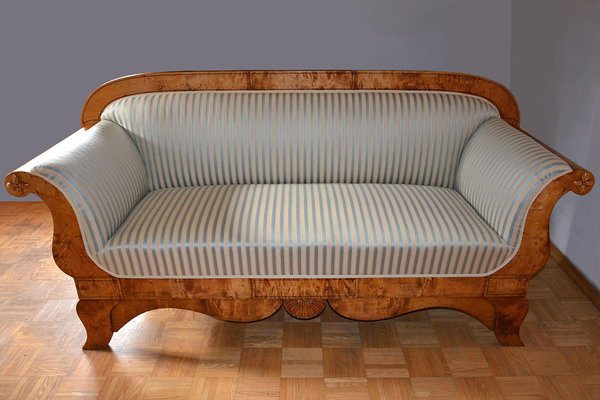 Sofa, Biedermeier um 1835, restauriert