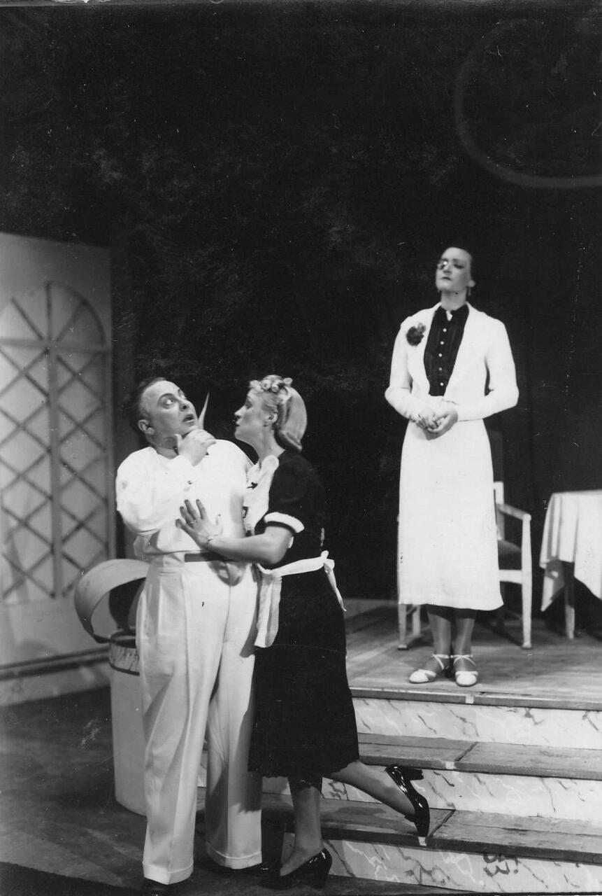 Aleksander Mälton, Ross Teder ja Mare Voog  „Võidukas naises“ 1938.