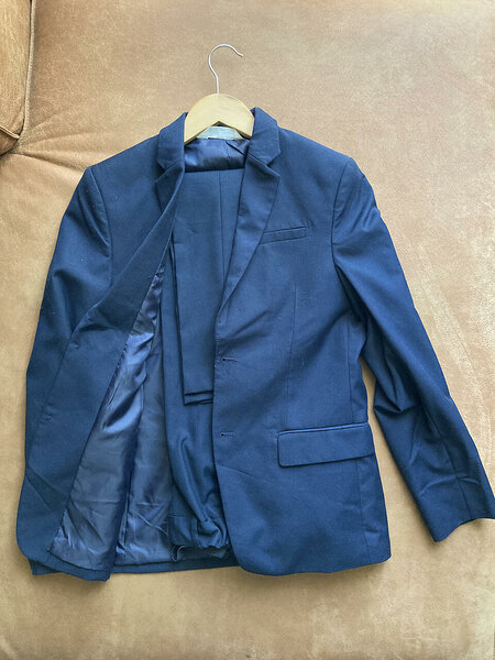 H&M tumesinine poiste ülikond, 13-14y, 164, ühe korra kantud, hind 35