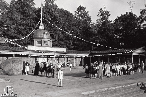 The pavilion in Kadriorg Children’s Park. Film Archive