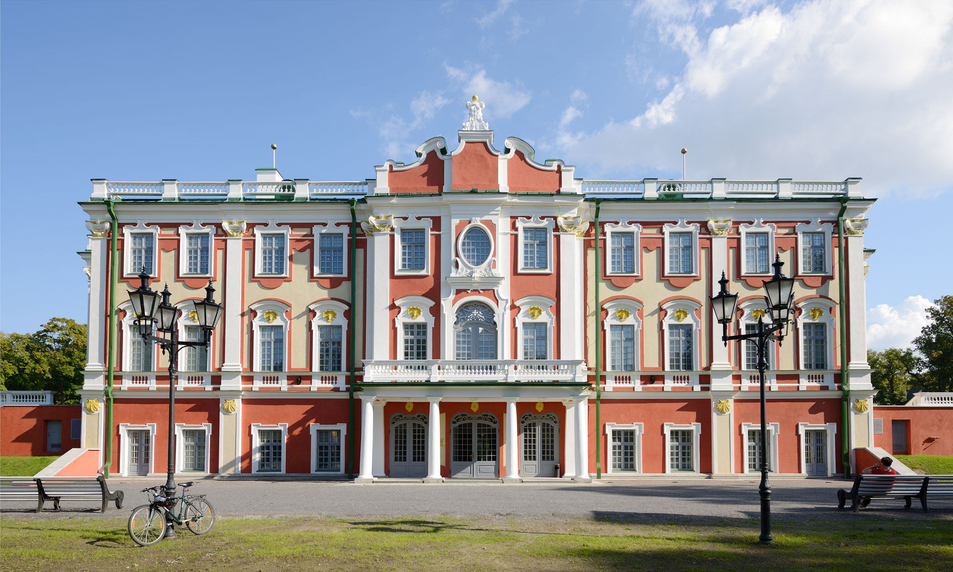 Monument to Jaan Poska — KADRIORG PARK