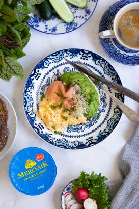 Juustuse munapudruga võiku