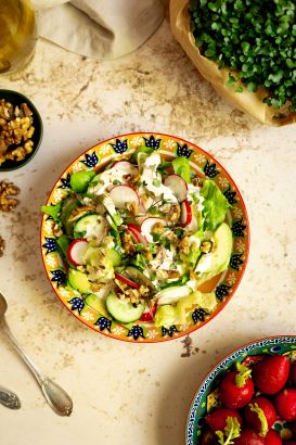Ranch kastmega suvesalat