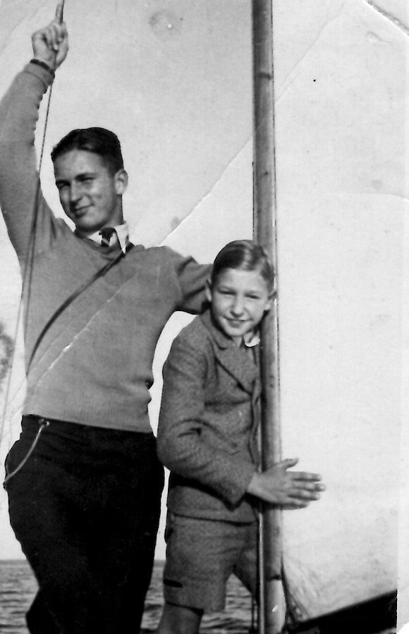 Vennad. Harri ja Ralf purjekal (1936. a) (Foto: erakogu)