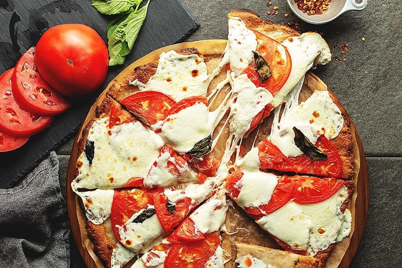 Pizza Mozzarella – Viinamarditalu