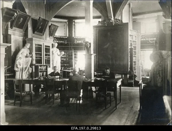 Fotol: Tartu Ülikooli vana raamatukogu sisevaade, 1910. Foto: Rahvusarhiiv,  EFA.197.0.29813