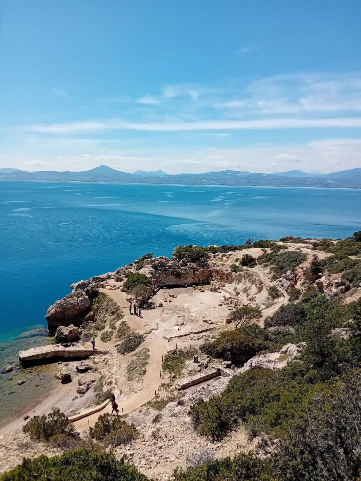 Pildil: Hera Akraia pühamu Perachoras (foto: Elo-Mall Toomet)