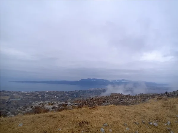 Vaade akrokorinthoselt Hera Perachora pühamu suunas (foto: Elo-Mall Toomet).
