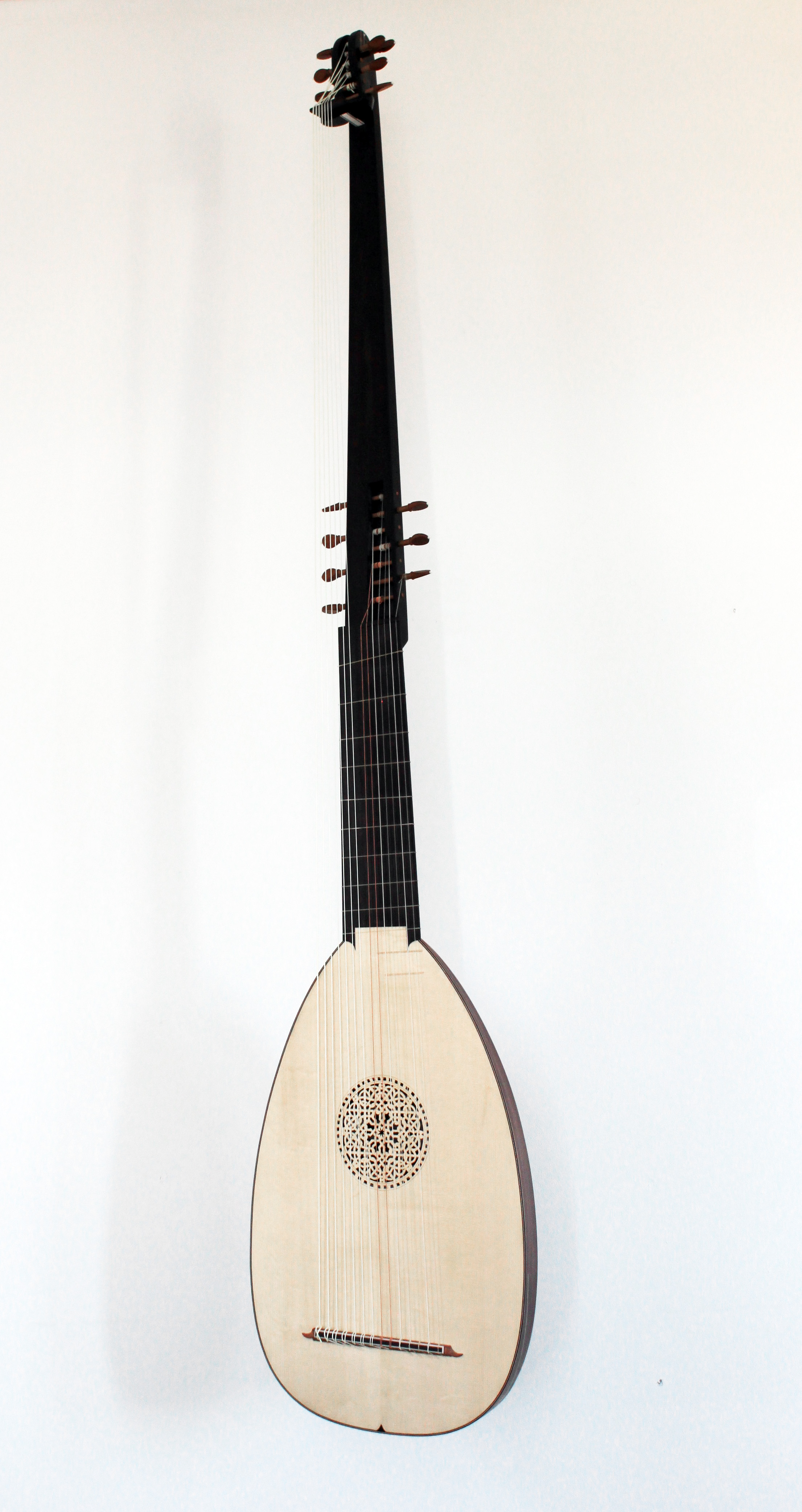 Theorbo – Larstorressen