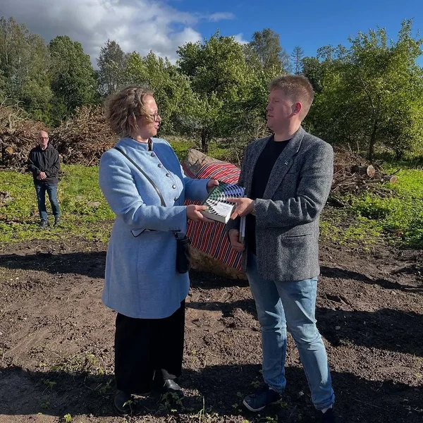 Aija Sakova ja Ründo Mülts. Foto: Piret Voolaid.