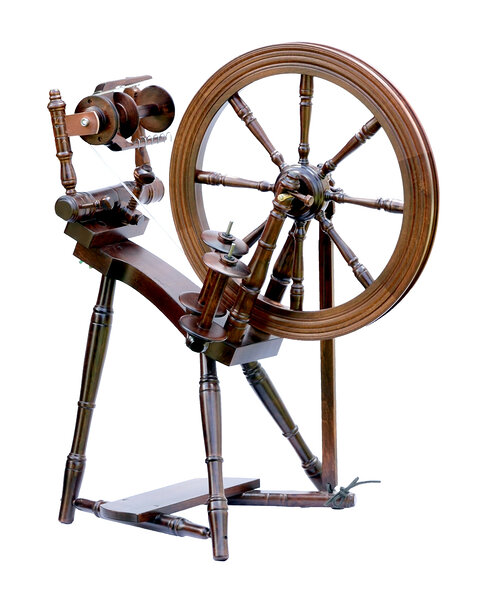 Kromski Prelude spinning wheel finished walnut