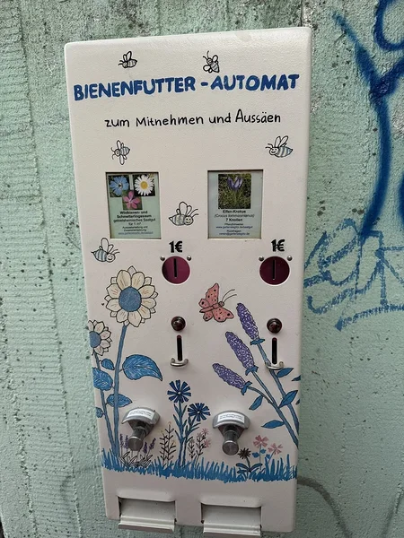 Üks huvitav automaat infot jagamas