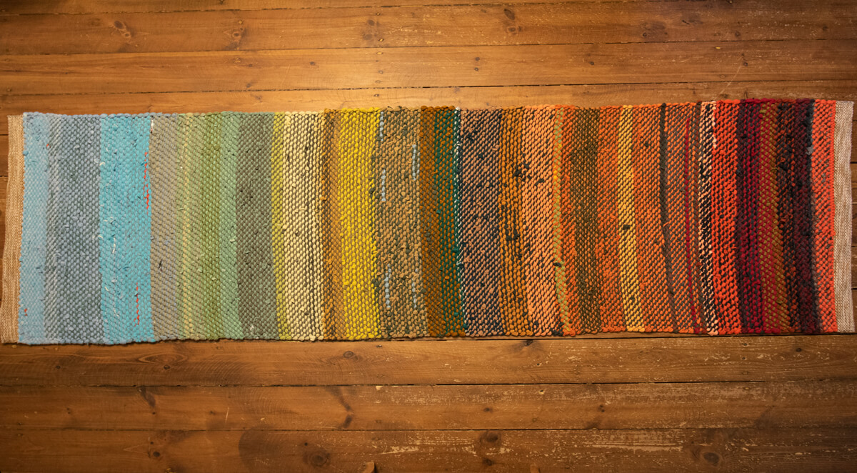 Terra Mama kangastelgedel kootud kaltsuvaip  "Taeva tagatoad sügisel"