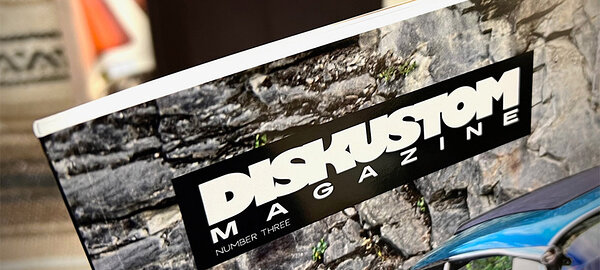 Diskustom Magazine cover edge pic
