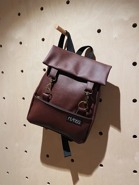 Bordoo, M suurus, messing kinnitused