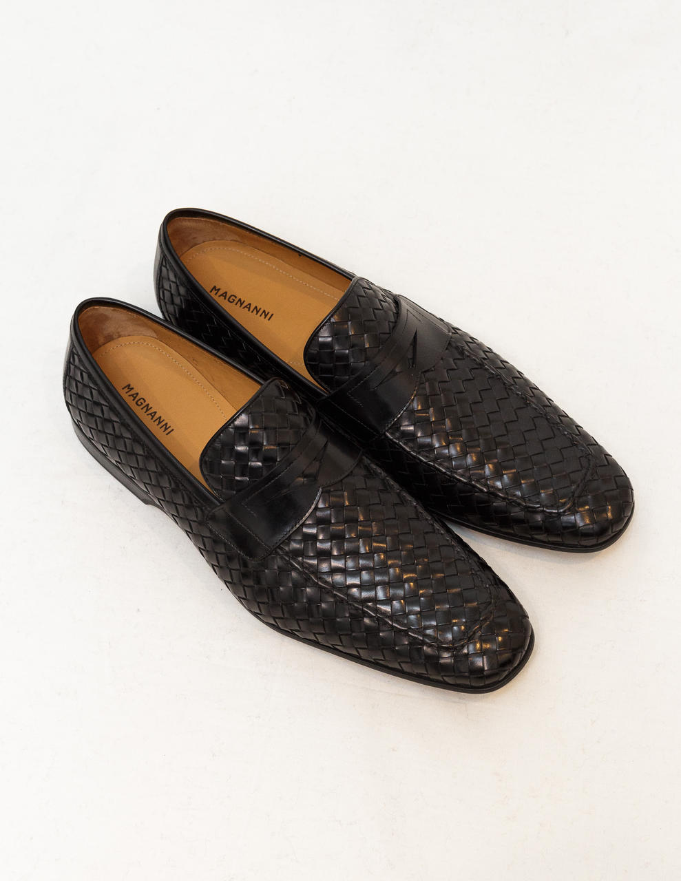 magnanni black loafers