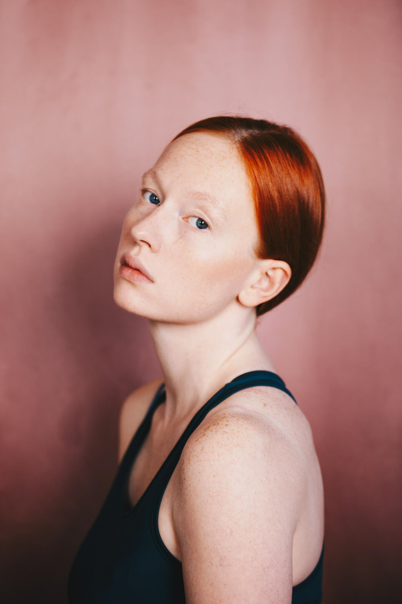 WELCOME LENA BARBARA LUHSE Ekvilibrist 8608 Huge 