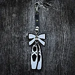 Lipsuga balletisussid, must, K1 kinnitus, tumehall tekstiilpael