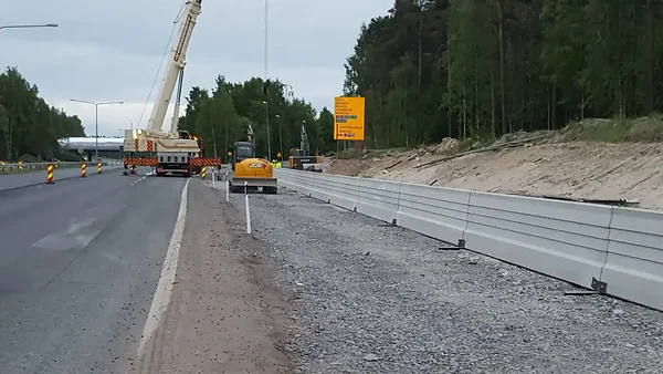 VT4 Oulu HASA Group työt: tie-ja siltarakennustyöt, betonielementtien asennus, putkityöt, liikennejärjestelytyöt, liikenteenohjaus, työmaapalvelut ja työmaapäivystys, työmaakuljetukset nosturiautolla