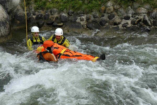State-of-the-art rescue equipment for water rescuers from Mohni