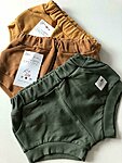 pocket shorts in basil, toffee and curry