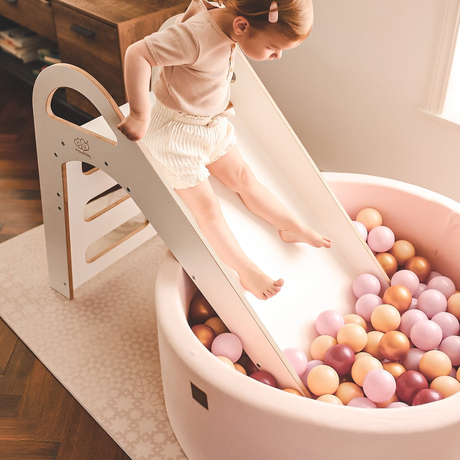 Ball pit with slide best sale for toddlers