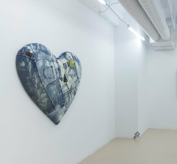 Installation view, David Castillo Gallery, 2018