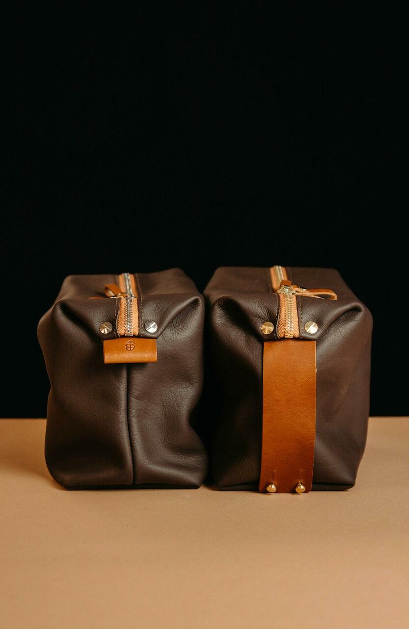 Velvet brown Travel Mate toiletry bag