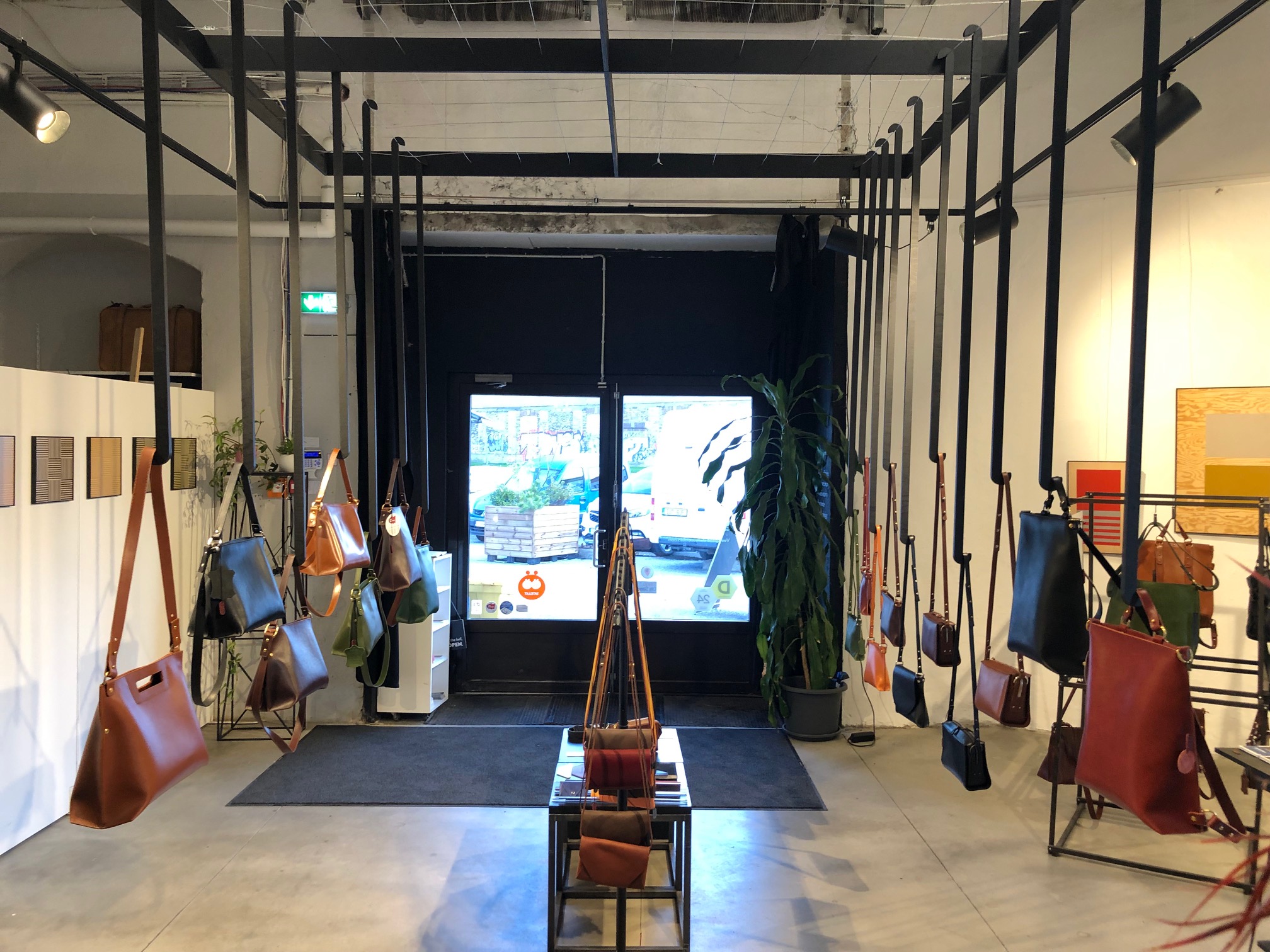 How to choose a bag? – Stella Soomlais studio