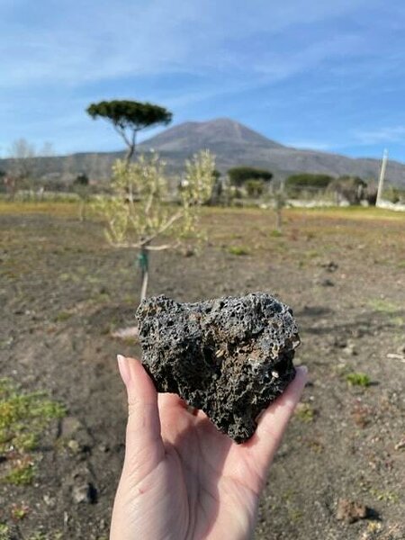 Volcanic rock - Vesuvius - Luminata