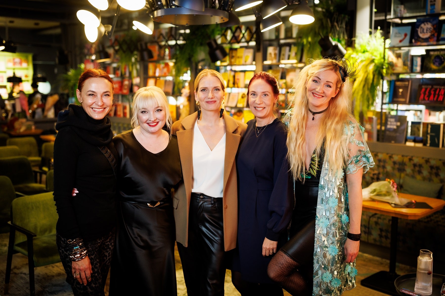 Naples travel book presentation  - Evelin Ojamets