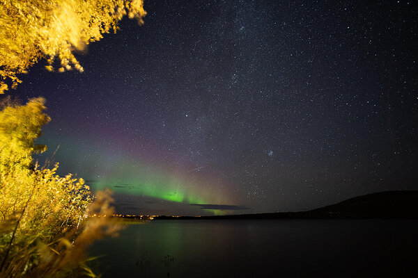 Reflections autumn northern lights on Lake Pyhäjärvi