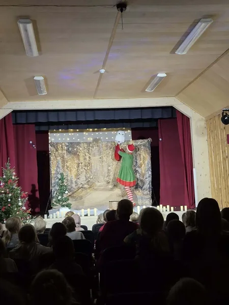 Laste jõuluetendus 'Väike jõuluime'