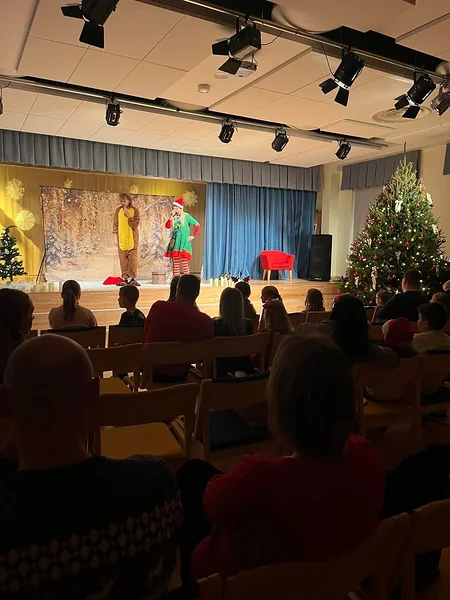 Laste jõuluetendus 'Väike jõuluime'