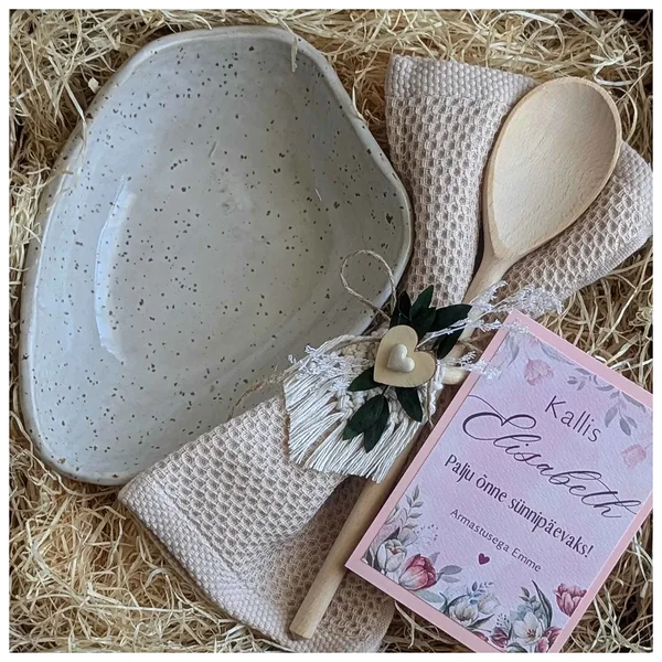 Käsitöö keraamilise kausiga kinkekomplekt 