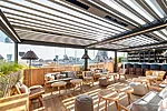 Livoutdoor pergola  hotel bellevue rooftop lille 02