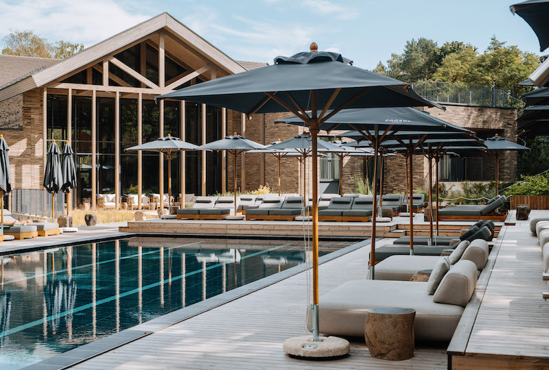 Livoutdoor sky%20teakwood sun%20lounger spa couture%20jardin outdoor%20furniture 1