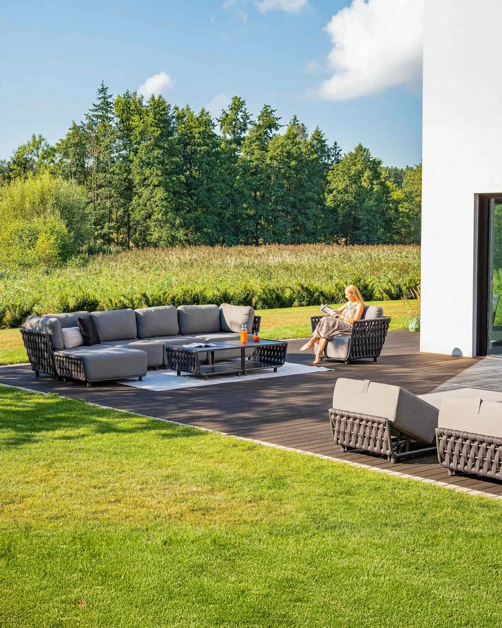 Livoutdoor aiam%c3%b6%c3%b6bel hug set large