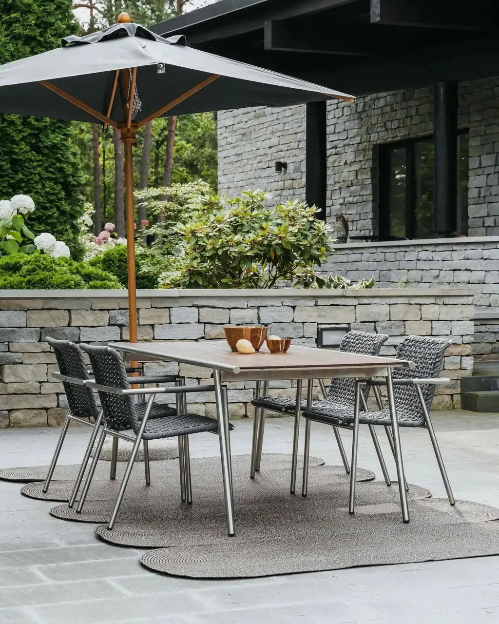 Livoutdoor aiam%c3%b6%c3%b6bel s%c3%b6%c3%b6gilaud zoom large