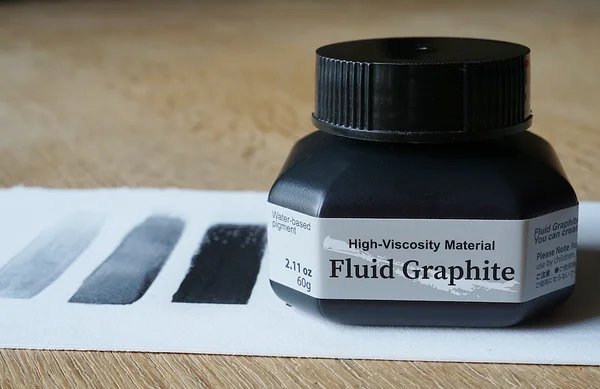 Kuretake "Vedel grafiit"