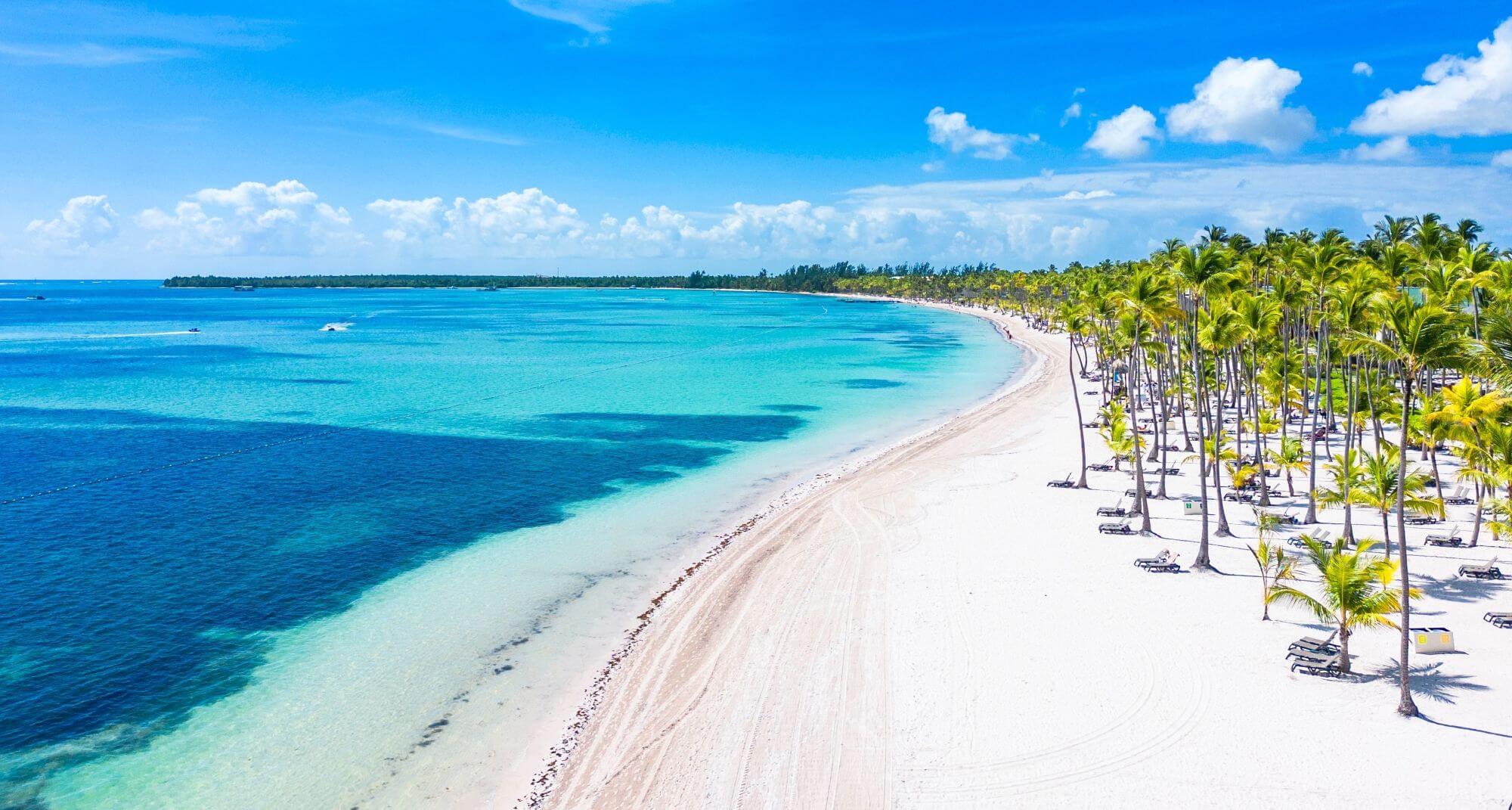 Photo of the beach which awaits you at the end of your Samaná to Punta Cana transfer