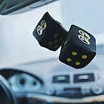 Mooneyes black fuzzy dice 1