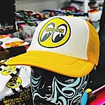 Mooneyes hat kids yellow 4