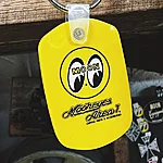 Mooneyes keychain area1 3