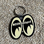 Mooneyes keychain black 2