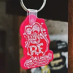 Mooneyes keychain ratfink pink 2