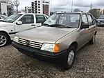 Peugeot 205 6